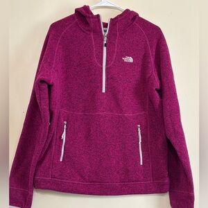The North Face Magenta Heathered Qtr Zip Hoodie Size M